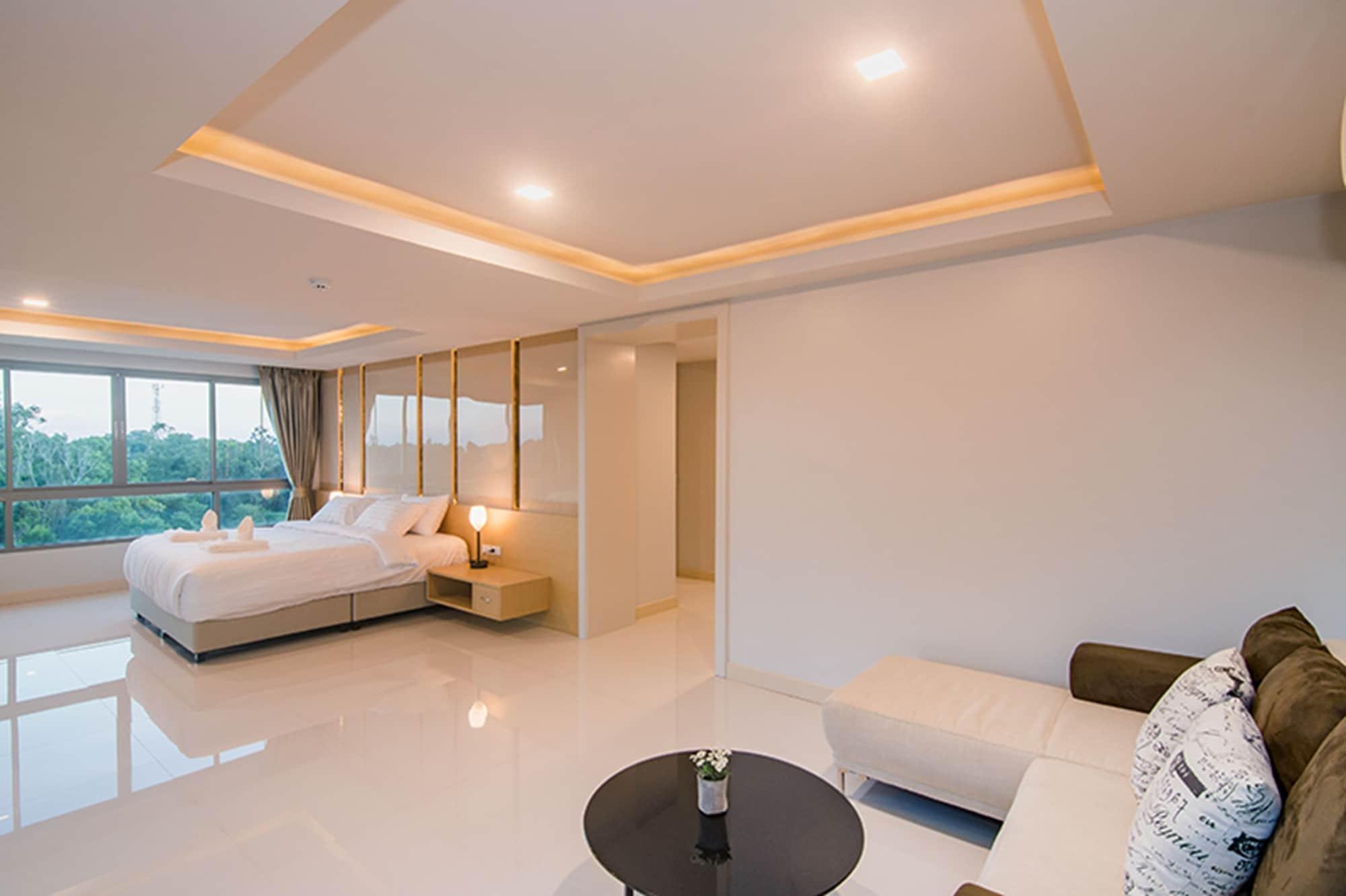 The Peak Hotel Chanthaburi Exterior photo
